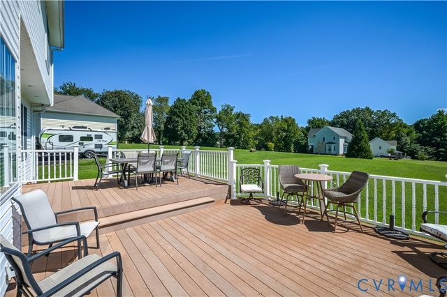 6401 Cookes Farm Dr, Henrico, VA 23231
