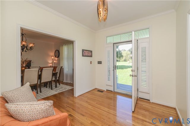 6401 Cookes Farm Dr, Henrico, VA 23231