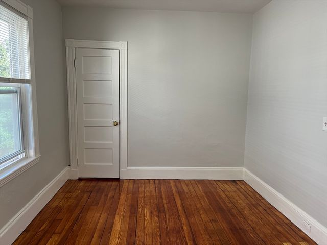 96 Bristol Road 1, Medford, MA 02155