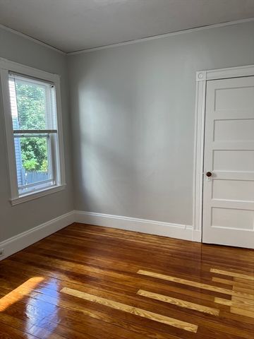 96 Bristol Road 1, Medford, MA 02155