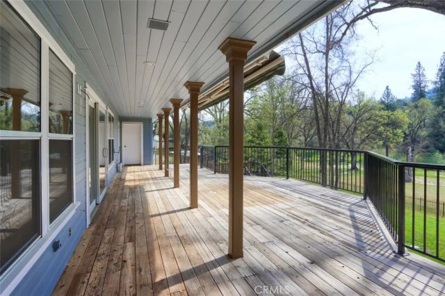 46580 Vista Del Rio, Oakhurst, CA 93644