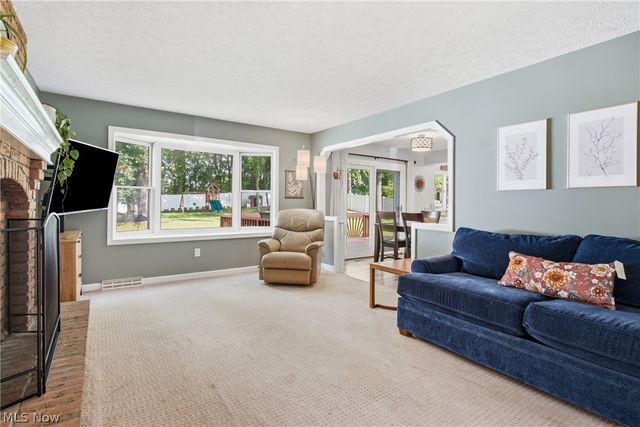 5791 Nicholson Drive, Hudson, OH 44236