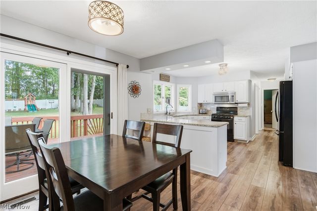 5791 Nicholson Drive, Hudson, OH 44236