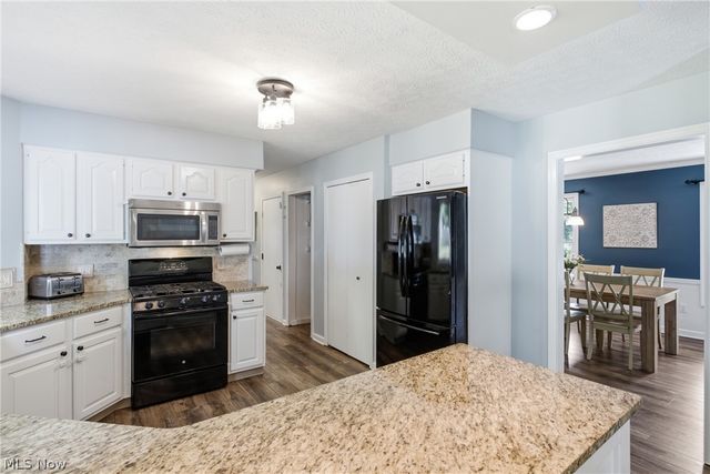 5791 Nicholson Drive, Hudson, OH 44236