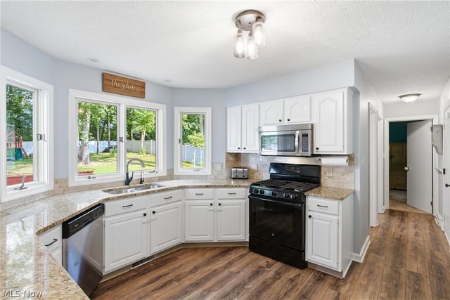 5791 Nicholson Drive, Hudson, OH 44236