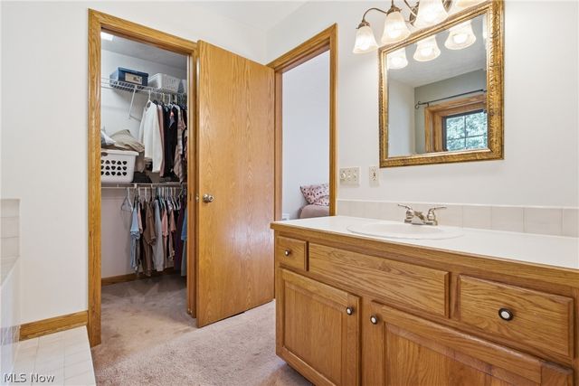 5791 Nicholson Drive, Hudson, OH 44236