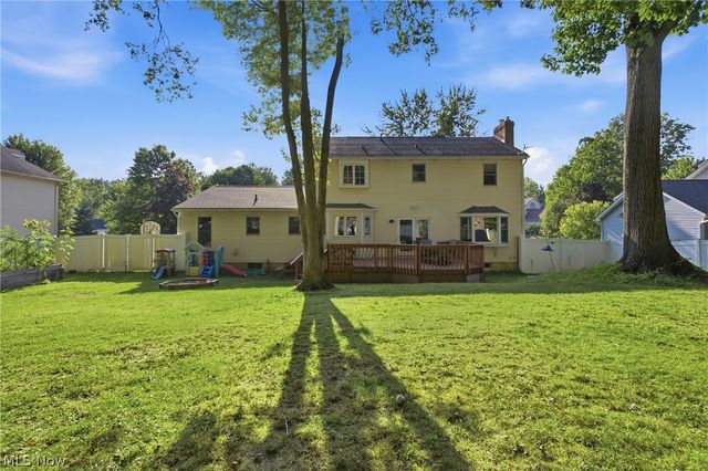 5791 Nicholson Drive, Hudson, OH 44236