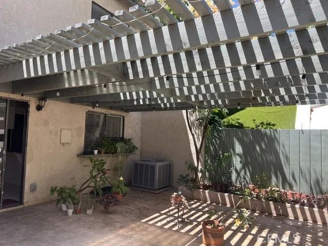 1464 Camelot Drive, Corona, CA 92882