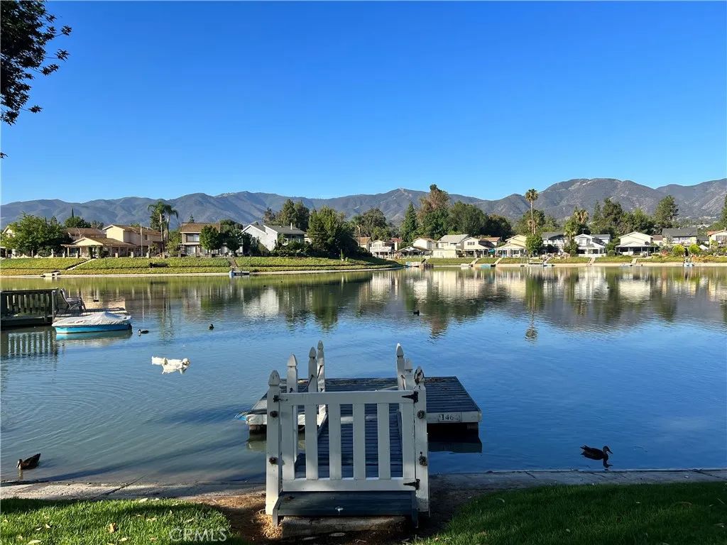 1464 Camelot Drive, Corona, CA 92882