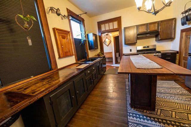 5984 E 325 S, Peru, IN 46970