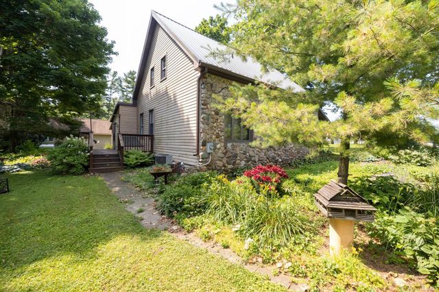 5984 E 325 S, Peru, IN 46970