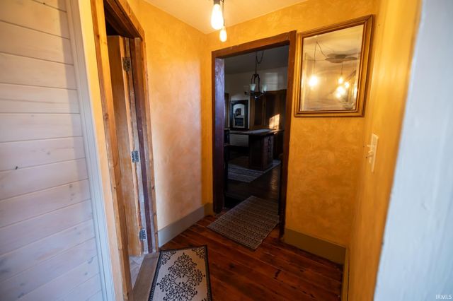 5984 E 325 S, Peru, IN 46970