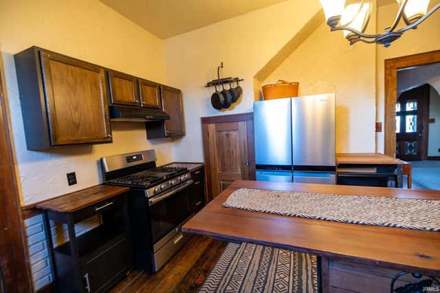 5984 E 325 S, Peru, IN 46970