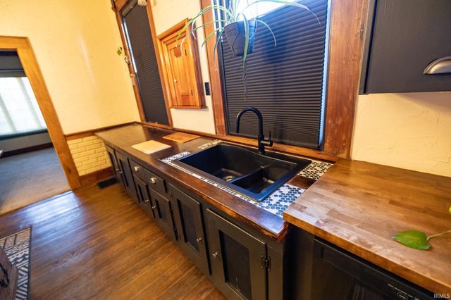 5984 E 325 S, Peru, IN 46970