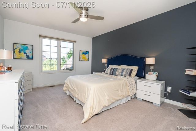 1067 Newgate Court, Oakland Charter Township, MI 48363