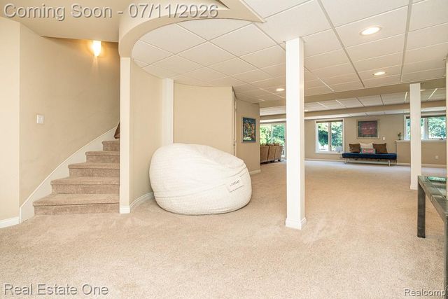 1067 Newgate Court, Oakland Charter Township, MI 48363