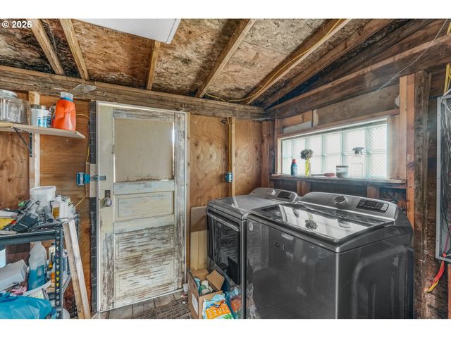 55314 ROSA Rd, Bandon, OR 97411