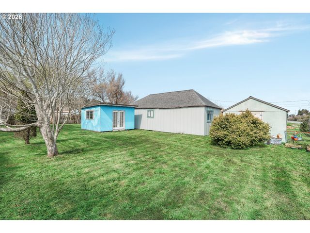 55314 ROSA Rd, Bandon, OR 97411