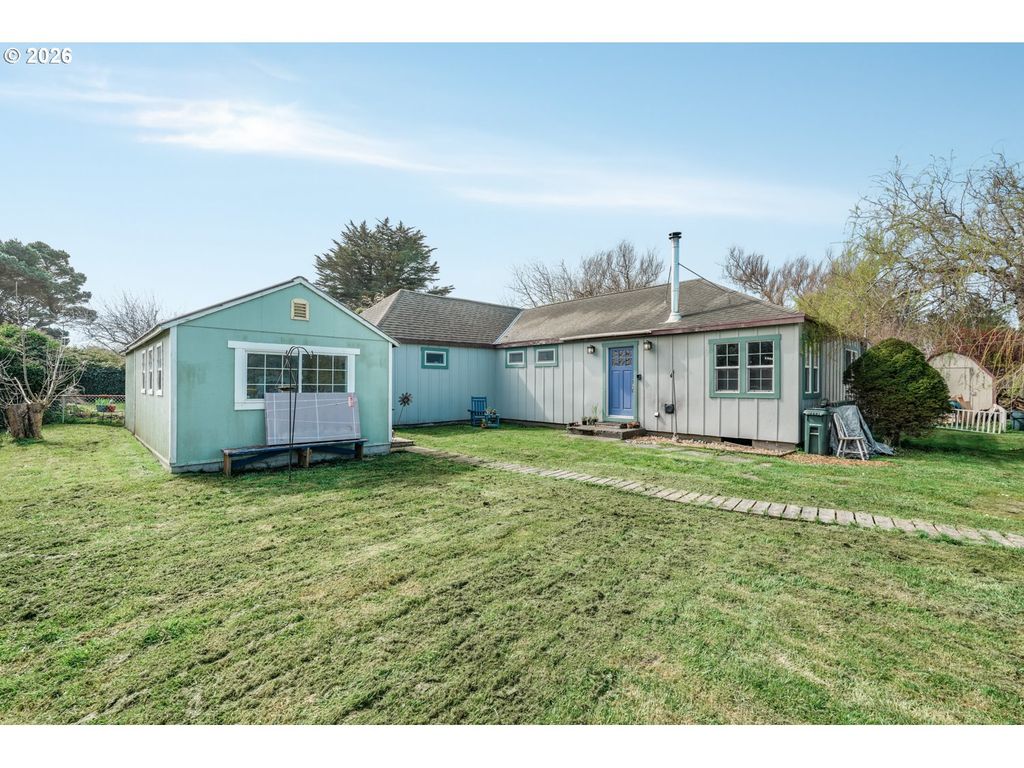 55314 ROSA Rd, Bandon, OR 97411