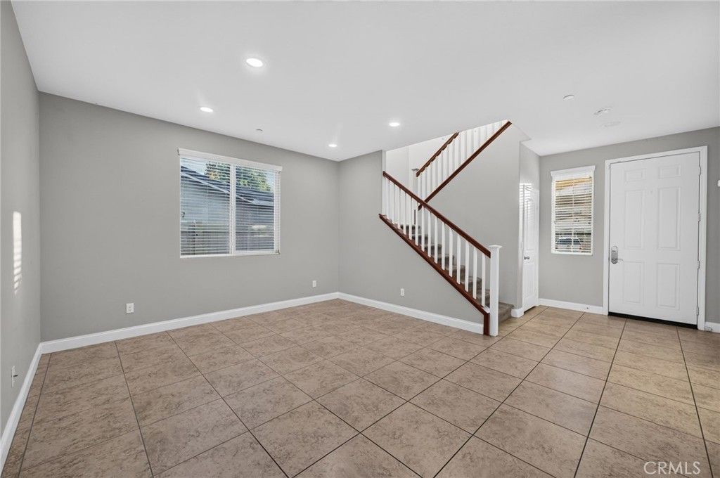 34946 Manu, Winchester, CA 92596 — photo 5