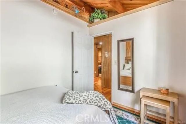 42962 Dogwood Drive, Big Bear Lake, CA 92315