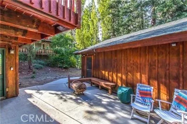 42962 Dogwood Drive, Big Bear Lake, CA 92315