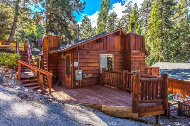 42962 Dogwood Drive, Big Bear Lake, CA 92315