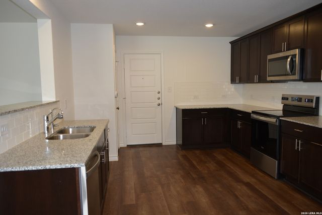 1032 ORIOLE WAY, Marion, TX 78124