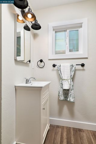 1143 Cook St, Antioch, CA 94509