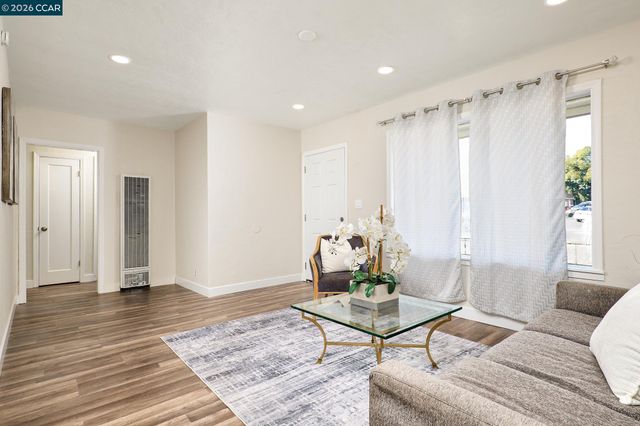 1143 Cook St, Antioch, CA 94509