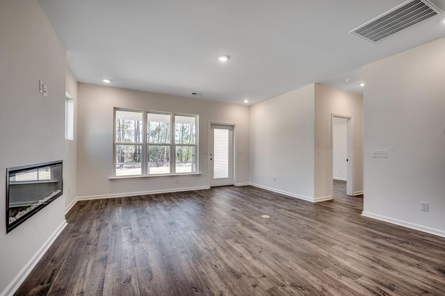 3073 Claredon St, Longs, SC 29568