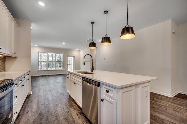 3073 Claredon St, Longs, SC 29568