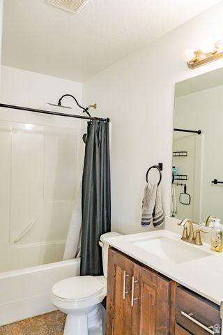 1069 E 150 ST, Santaquin, UT 84655