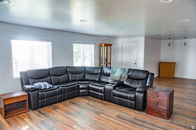 1069 E 150 ST, Santaquin, UT 84655