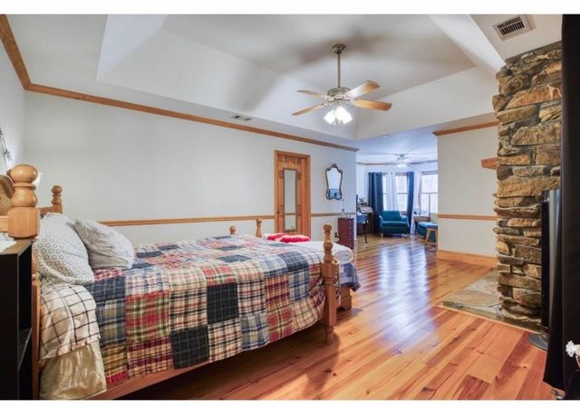 2720 Bay Ridge Drive, Loganville, GA 30052