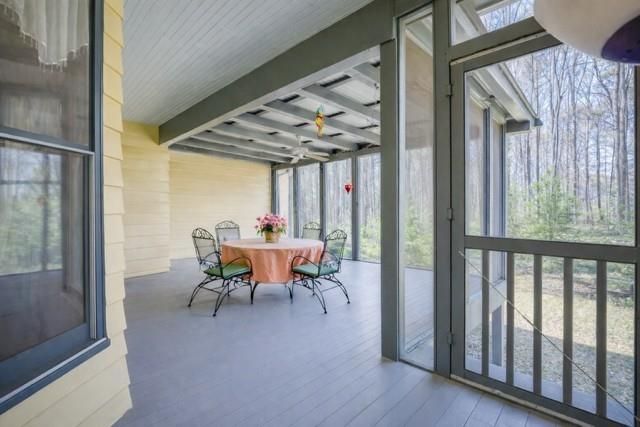 2720 Bay Ridge Drive, Loganville, GA 30052