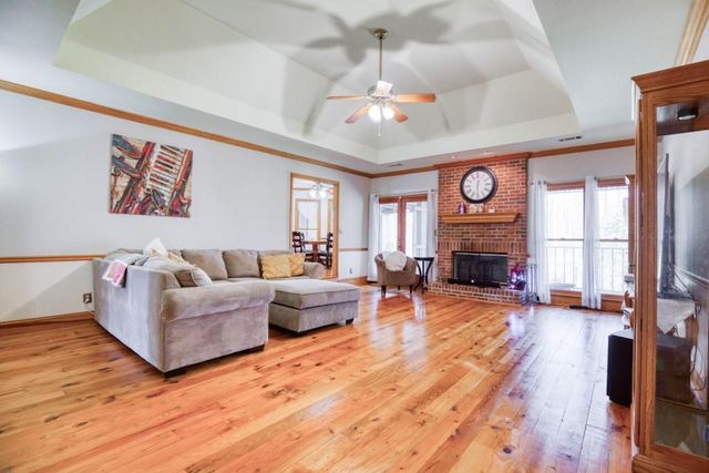 2720 Bay Ridge Drive, Loganville, GA 30052