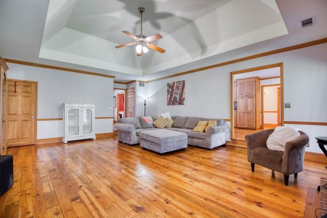 2720 Bay Ridge Drive, Loganville, GA 30052