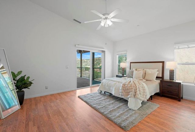 15615 Vista Vicente Drive 18, Ramona, CA 92065