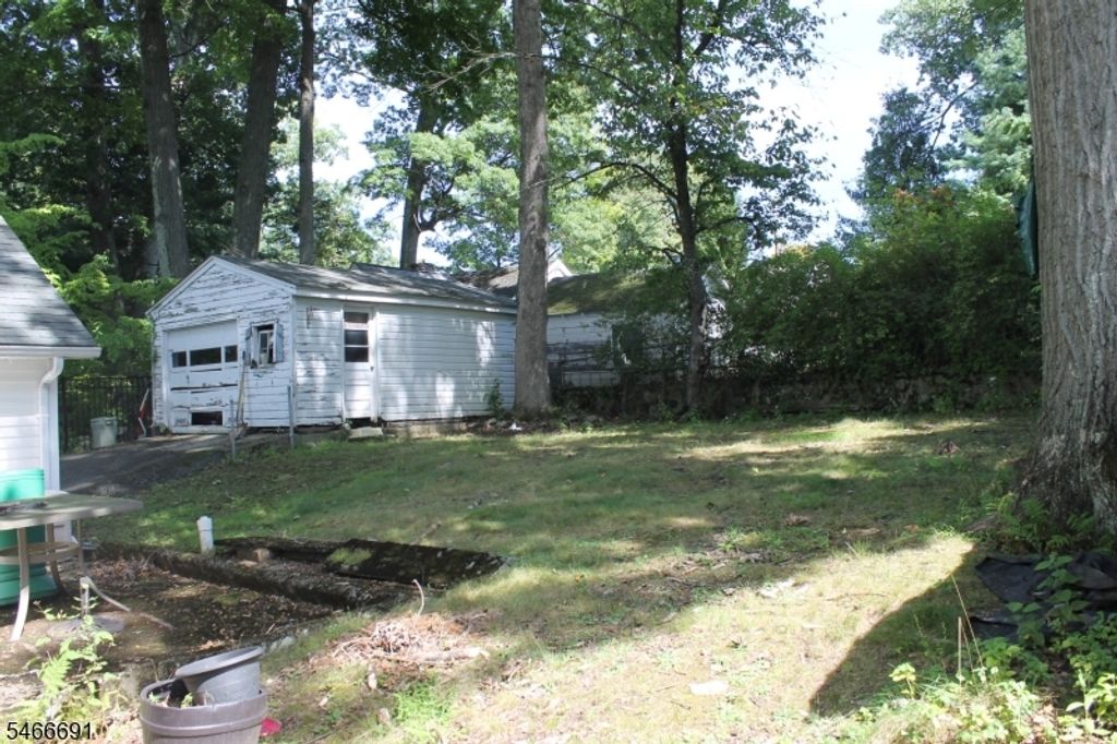 124 New Jersey Ave, Jefferson Twp., NJ 07849 — photo 4
