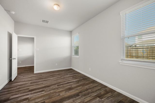 3571 Cannon Drive, Conroe, TX 77301