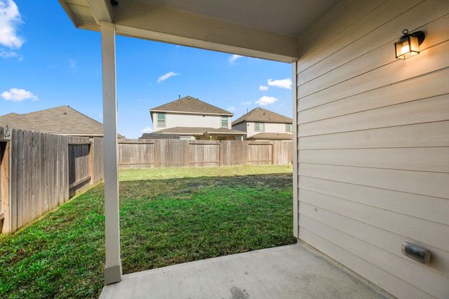 3571 Cannon Drive, Conroe, TX 77301