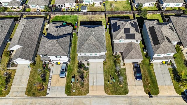 3571 Cannon Drive, Conroe, TX 77301