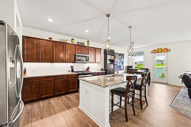 6240 Goodview Avenue S, Cottage Grove, MN 55016