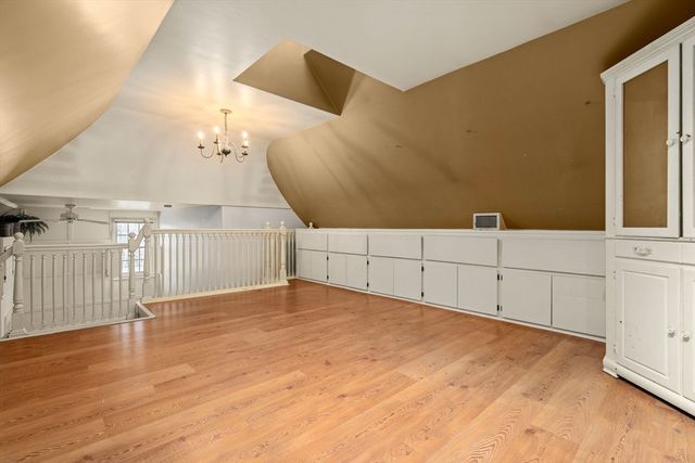 553 Monponsett St, Halifax, MA 02338