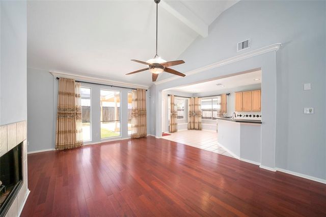 1311 Mark Street, Stafford, TX 77477