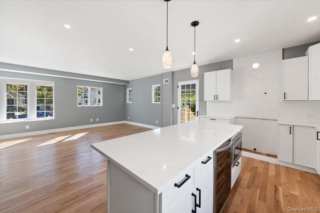 28 Midland Avenue, White Plains, NY 10606