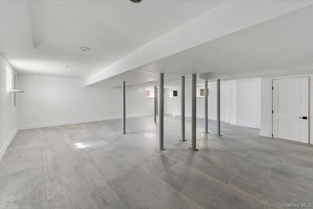 28 Midland Avenue, White Plains, NY 10606