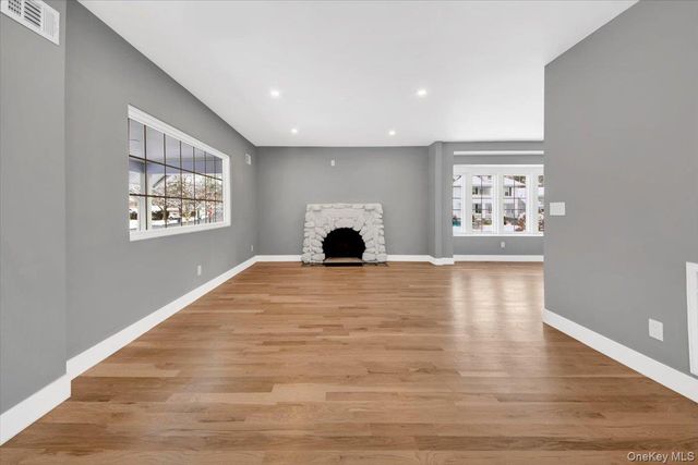 28 Midland Avenue, White Plains, NY 10606