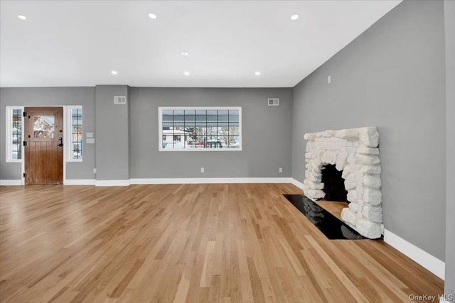 28 Midland Avenue, White Plains, NY 10606